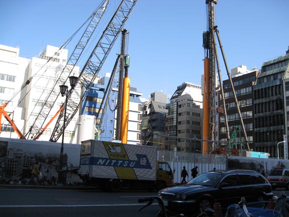 IMG_1822-Tokyo-streets-construction